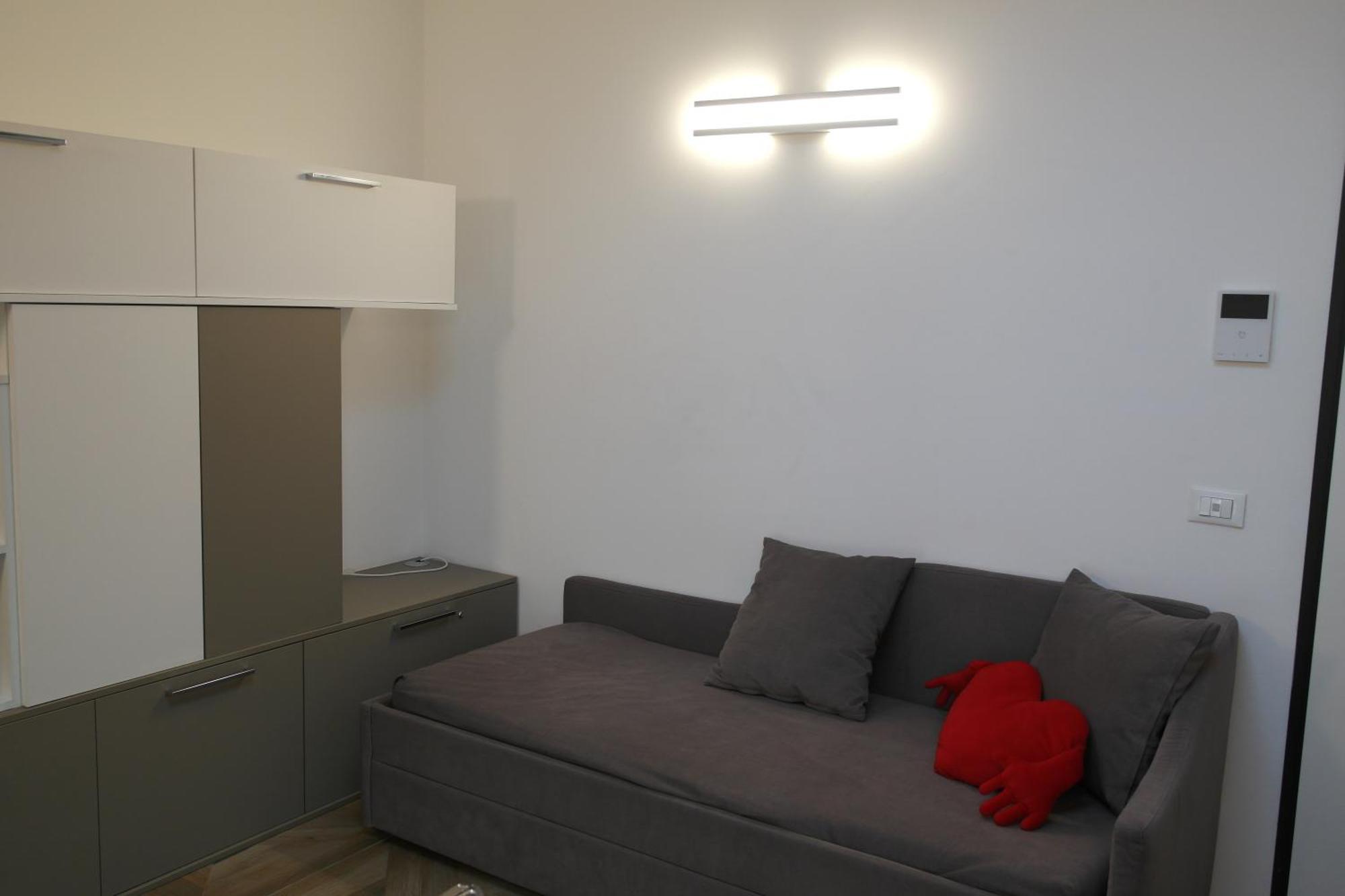Апартаменты Luminoso Bilocale Zona Tibaldi Bocconi Милан Экстерьер фото
